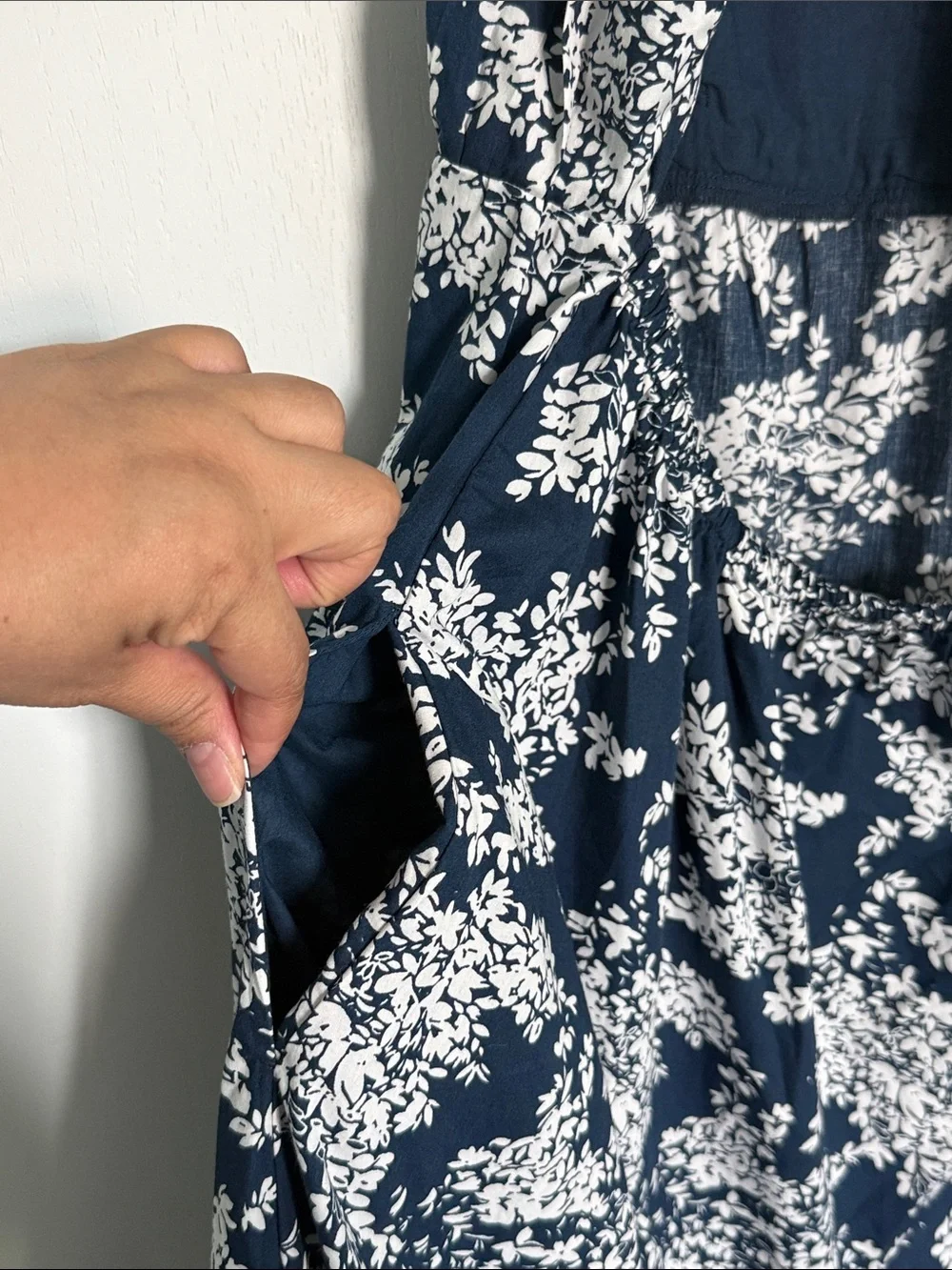 Abercrombie & Fitch Navy and White Floral Maxi Dress